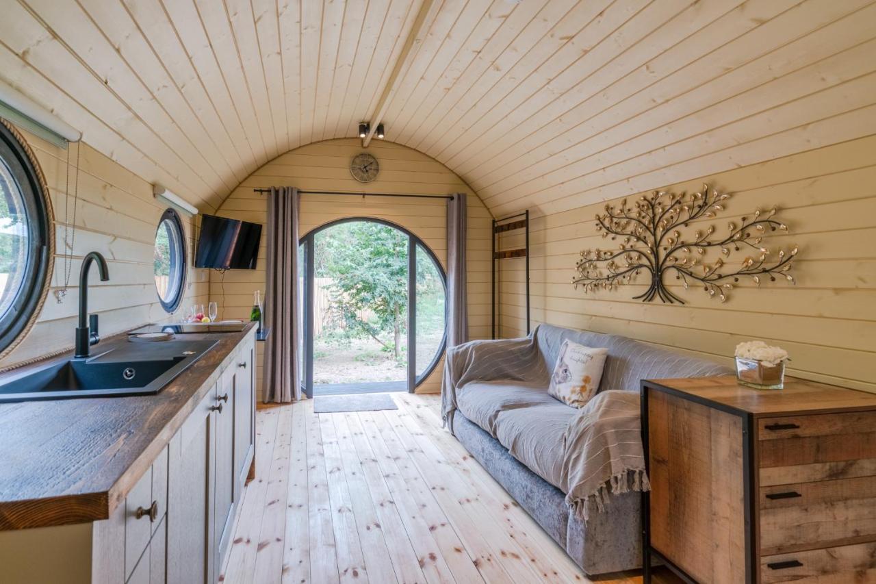 Laburnum Farm Estate Villa Alderton  Eksteriør bilde